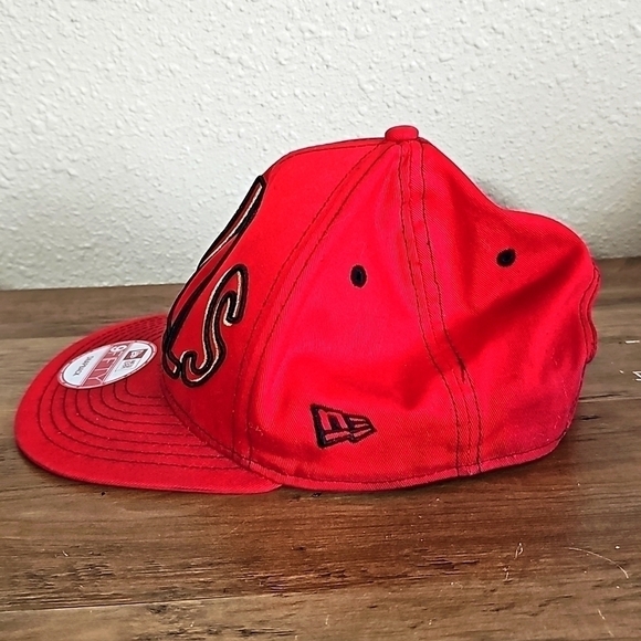 NEW Era Chicago Bulls Hat. - Picture 4 of 6